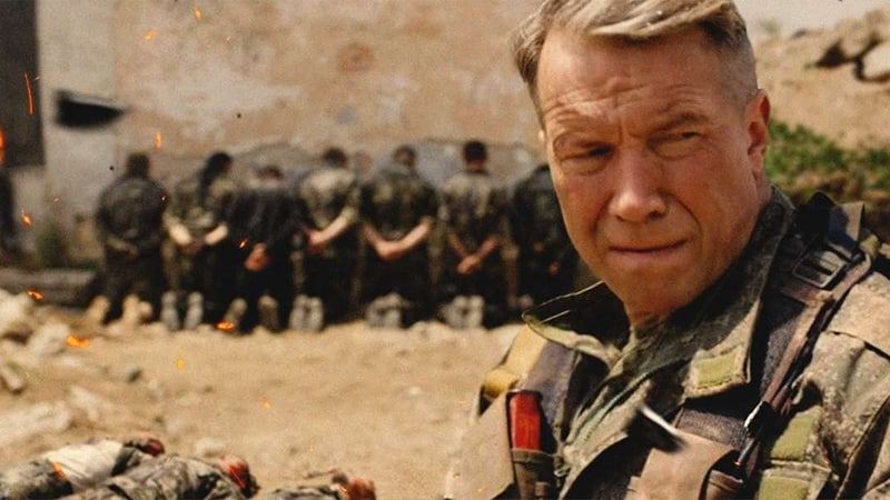В Красноярске прошел показ фильма Евгения Пригожина «Солнцепек». Кинолента вновь вернулась на большие экраны – 10 мая жители города смогли насладиться ею в кинозале «Родина», расположенном в Доме дружбы народов. Показ драмы был организован в честь Дн...