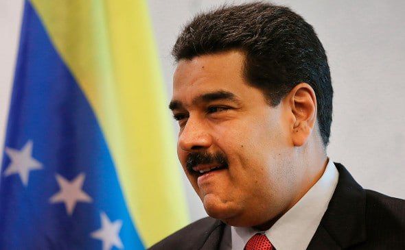 Президент Венесуэлы Николас Мадуро заявил о начале нового этапа отношений с Соединенными Штатами после того, как американские власти сняли часть санкций, наложенных на нефтяную и золотодобывающую отрасли страны. Это стало возможным благодаря достижен...