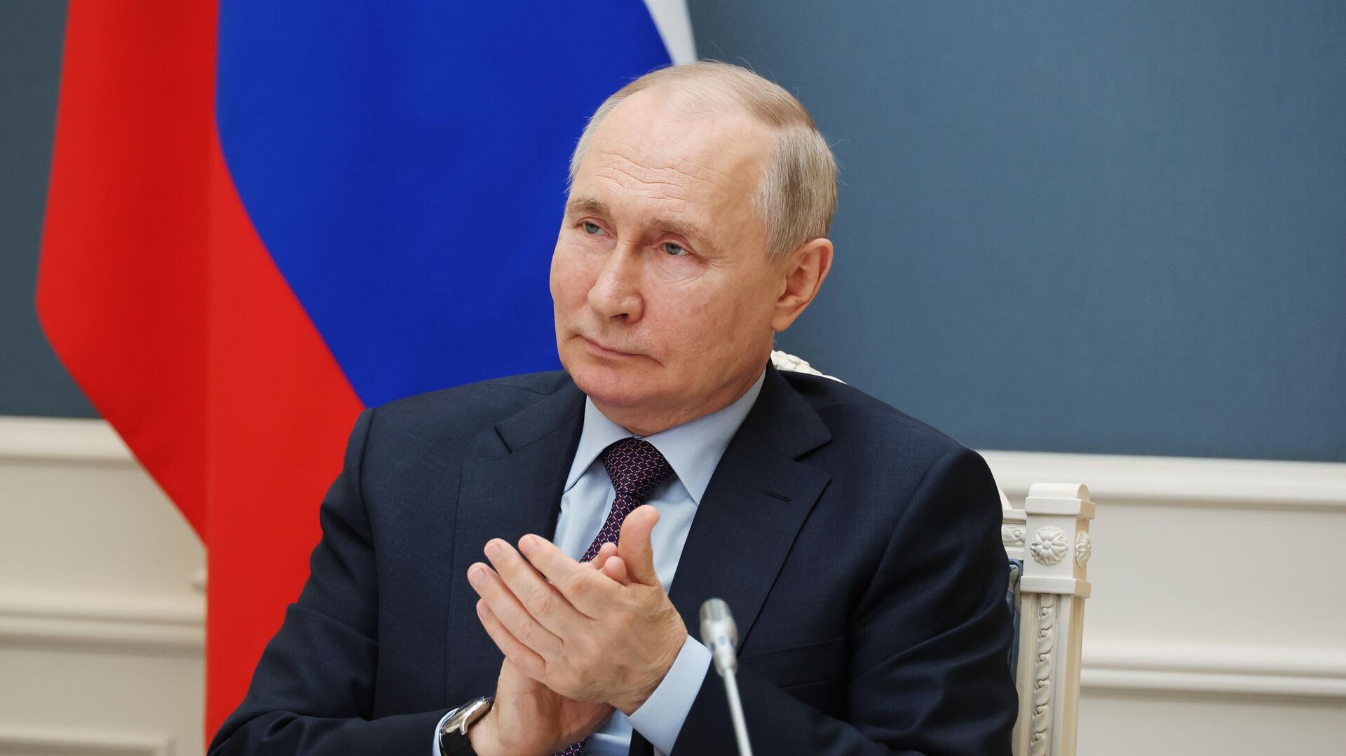 Жители ДНР, ЛНР, Запорожской и Херсонской областей смогут получить компенсации за жилье, которое было утрачено или повреждено в ходе специальной военной операции (СВО). Об этом сообщил президент РФ Владимир Путин на встрече с Советом при президенте п...