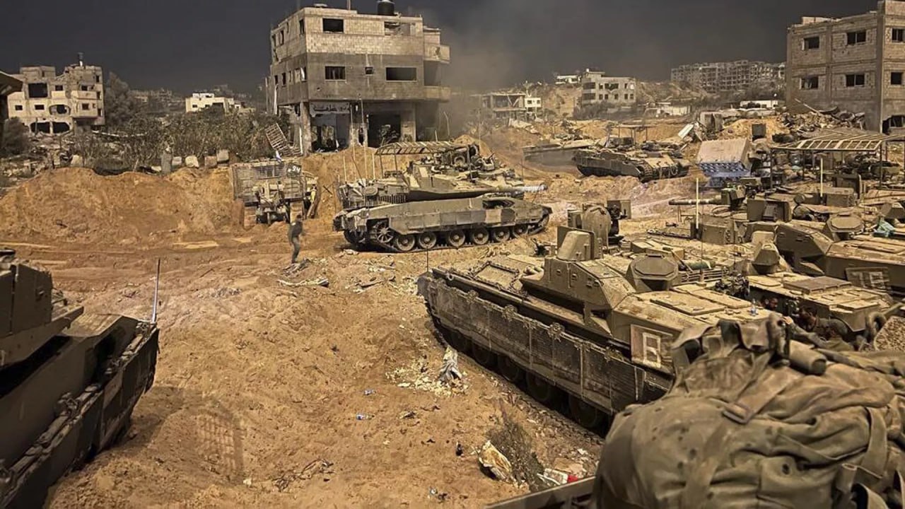 Премьер-министр Палестины Мухаммед Штайе заявил, что США должны не только призывать к прекращению огня в секторе Газа, но и активно участвовать в урегулировании конфликта с Израилем. В интервью японскому телеканалу NHK он назвал ситуацию в регионе ге...