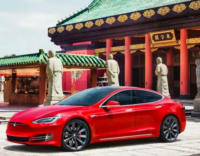 В ответ на обвинения в несанкционированном сборе данных в Китае Tesla заявила, что не имеет доступа к данным, получаемым её электромобилями в режиме «охрана» (Sentry Mode), сообщает во вторник TechCrunch. По информации издания, автомобили Tesla имеют...