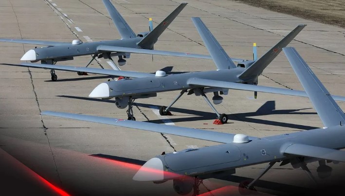 Военная академия Ракетных войск стратегического назначения имени Петра Великого разработала беспилотный авиационный комплекс для противодействия микро- и мини-БПЛА противника. Об этом сообщается на официальном сайте Федерального института промышленно...