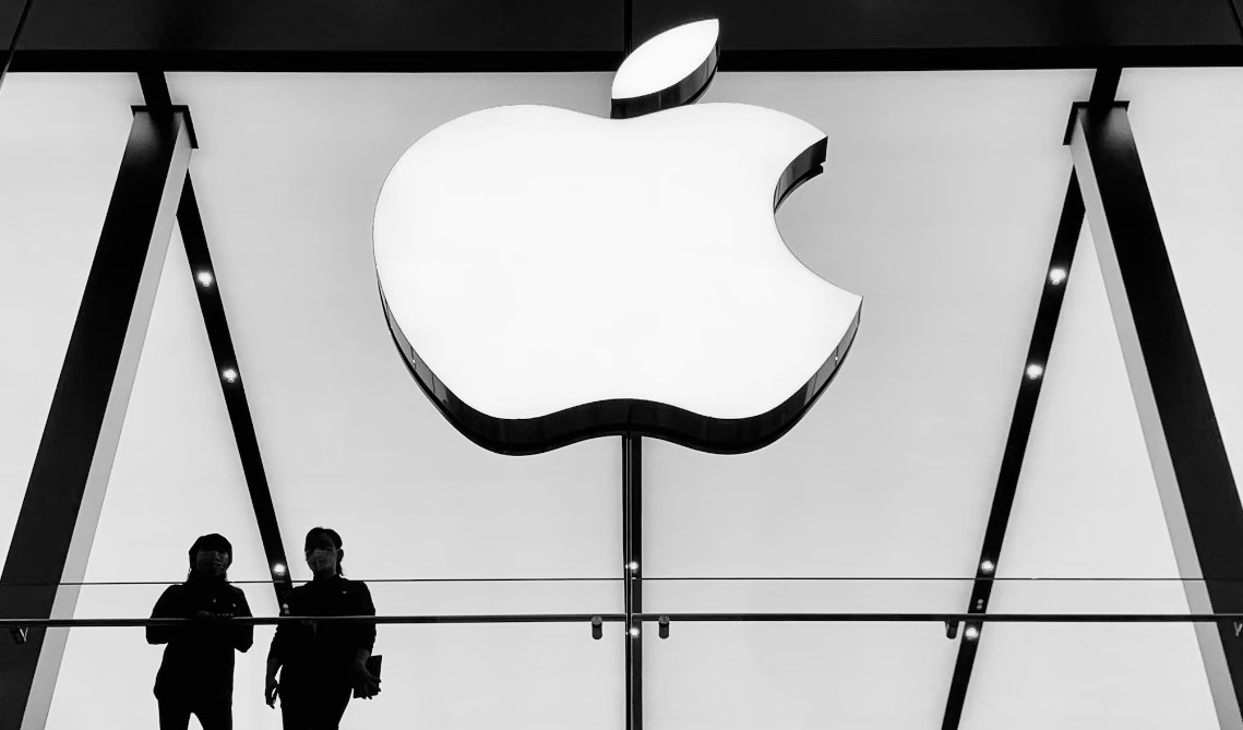 Компания Apple объявила о дате своего ежегодного осеннего мероприятия, на котором традиционно представляет свои новинки. В этом году презентация состоится 12 сентября в 10:00 по тихоокеанскому времени (20:00 по московскому времени) и будет транслиров...