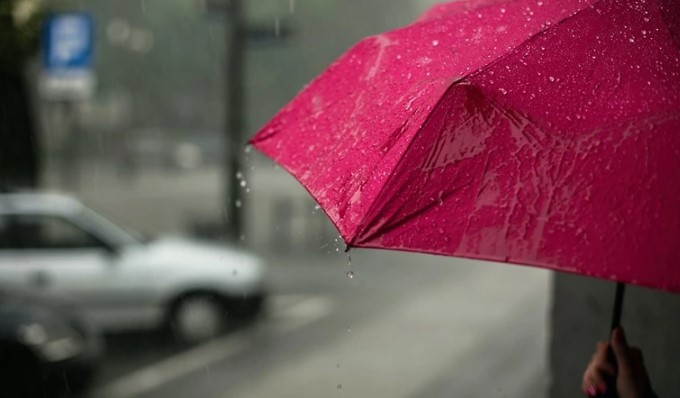 Жителям Приморского края, пострадавшим от мощных ливней в конце августа, грозит новое испытание. По данным Примгидромета, в начале сентября на территории края ожидается обострение погодных условий.

