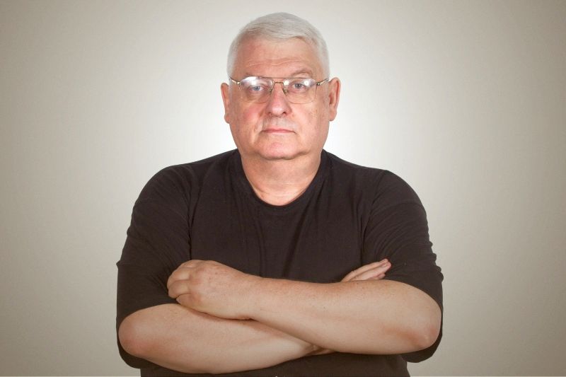 Об авторе: Анатолий Шалыто, профессор, д.т.н., Университет ИТМО Месяца два назад нас принудительно перевели в Банк ВТБ (правда, в нём разрешили получать только часть зарплаты, а остальную – можно оставить в прежнем). Мне установили мобильное приложен...