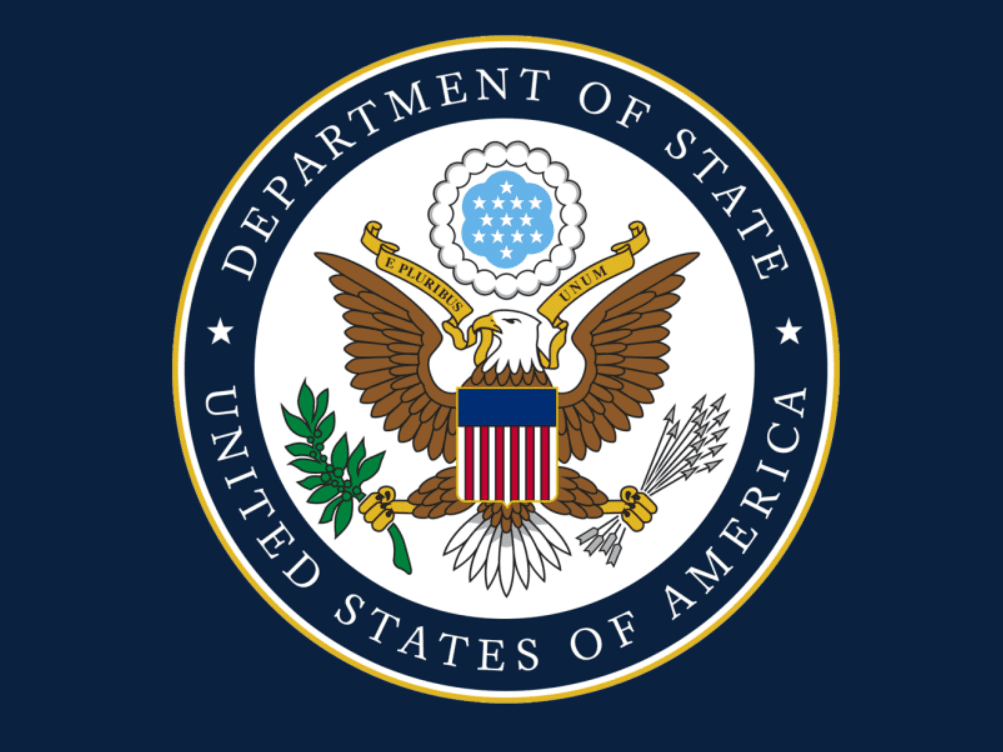 Администрация президента США проинструктировала своих дипломатов в Европе – им поставлена задача добиваться пересмотра или отмены европейского закона о цифровых услугах (DSA), пишет в четверг агентство Reuters со ссылкой на внутренние сообщения амери...