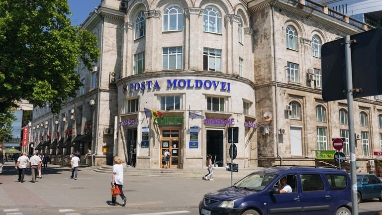 Государственное предприятие «Почта Молдовы» объявило о временном приостановлении приема всех почтовых отправлений (экспресс-доставки, корреспонденции, посылок) в Российскую Федерацию. По словам представителей компании, причиной этого стали технически...