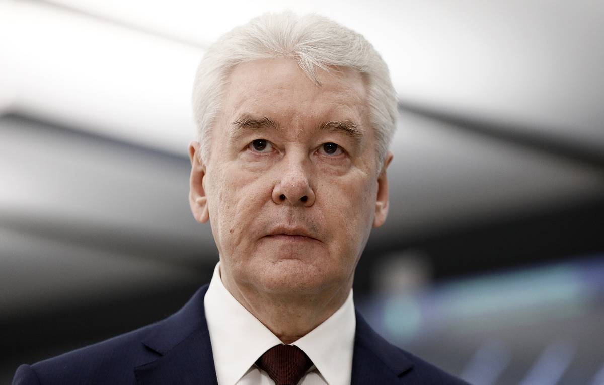 21 июня мэр Москвы Сергей Собянин отмечает свое 65-летие! За время своего правления Собянин преобразил облик Москвы, сделав ее более комфортной и современной для жителей и гостей. Он реализовал масштабные проекты по развитию транспортной системы, бла...