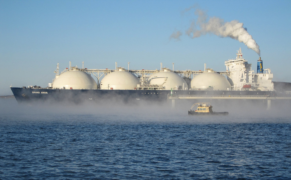 В июне 2023 года Россия стала первым по объемам поставщиком газа в Испанию, свидетельствуют данные, опубликованные испанской энергетической компанией Enagas. Так, в первый летний месяц королевство закупило у РФ эквивалент 7 673 гигаватт-часов сжиженн...