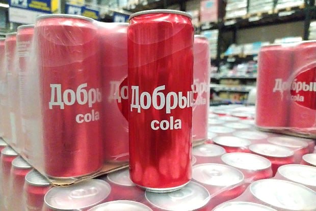 В России произошли изменения на рынке напитков со вкусом колы. Бренд «Добрый», который производится на бывших заводах Coca-Cola, опередил оригинальный американский бренд по доле продаж. Об этом сообщает РБК со ссылкой на исследование компании Nielsen...