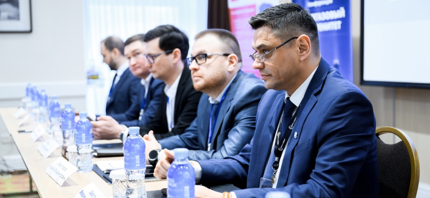 29 января в Санкт-Петербурге состоялась конференция «Нефтегазовый суверенитет 2026», которая собрала руководителей промышленных предприятий из 20+ регионов России. В число участников вошли представители ПАО «Газпром нефть», «Газпром инвестпроект», «Г...