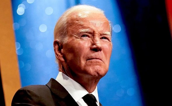 Президент США Джо Байден обвинил республиканцев в Конгрессе в попытке остановить работу федерального правительства, не соглашаясь на продление его финансирования. В своем выступлении в Белом доме в понедельник он заявил, что американцы должны переста...